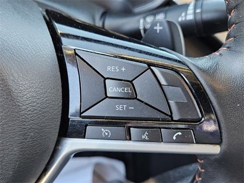 Used 2021 Nissan Altima 2.5 SR w/ SR Premium Package image 21