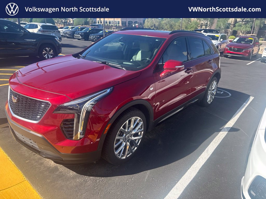 Used 2019 Cadillac XT4 Sport FWD image 1