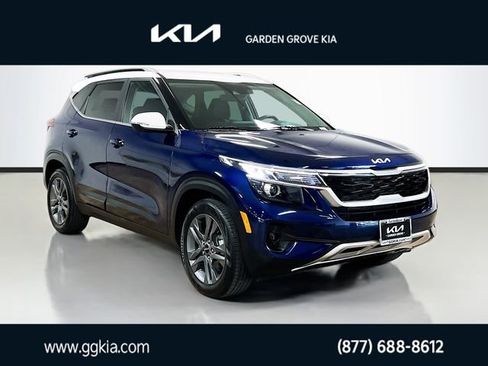 Certified 2023 Kia Seltos S image 1