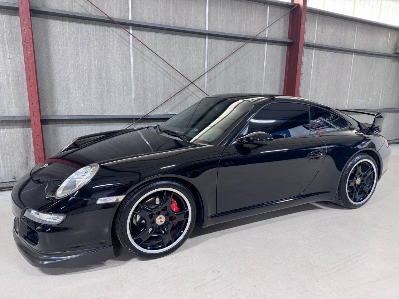 Used 2006 Porsche 911 Carrera S RWD image 3
