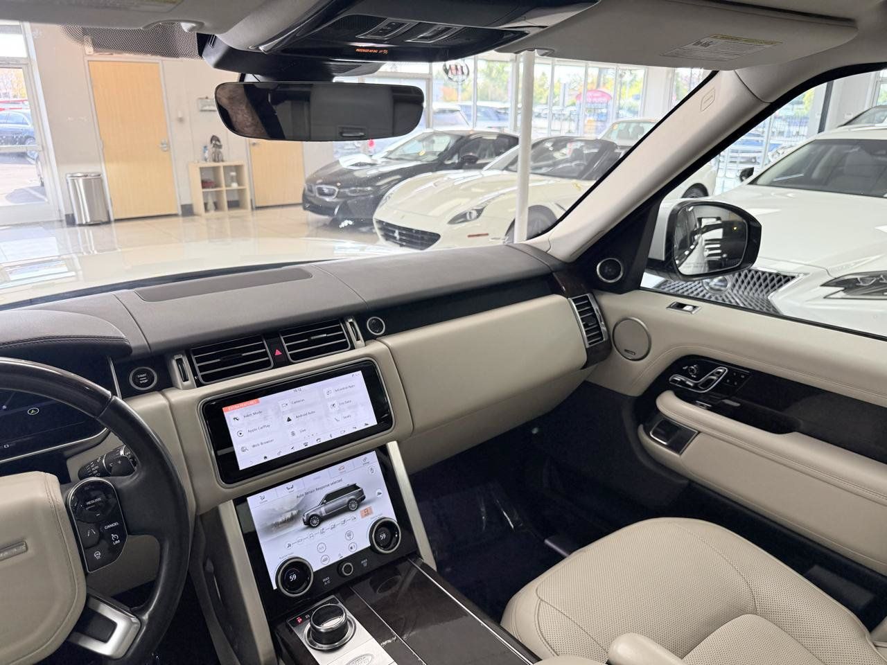 Used 2019 Land Rover Range Rover HSE AWD/4WD image 14