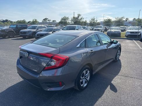 Used 2018 Honda Civic LX image 7
