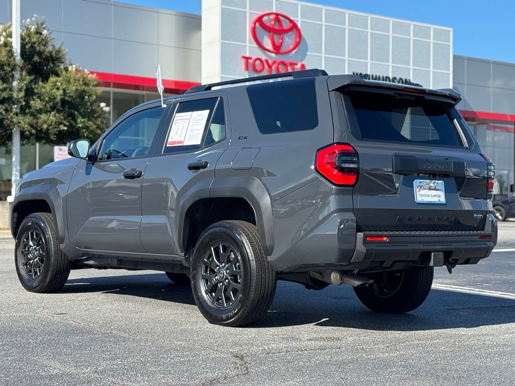 Used 2026 Toyota 4Runner SR5 RWD image 9