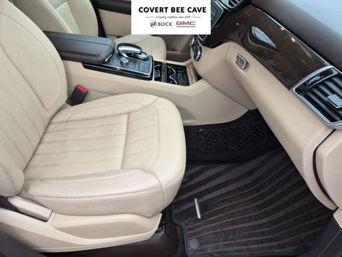 Used 2018 Mercedes-Benz GLE 350 4MATIC image 16