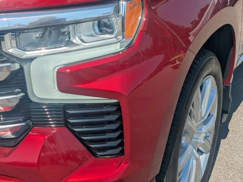 Used 2023 Chevrolet Silverado 1500 High Country w/ High Country Premium Package AWD/4WD image 9