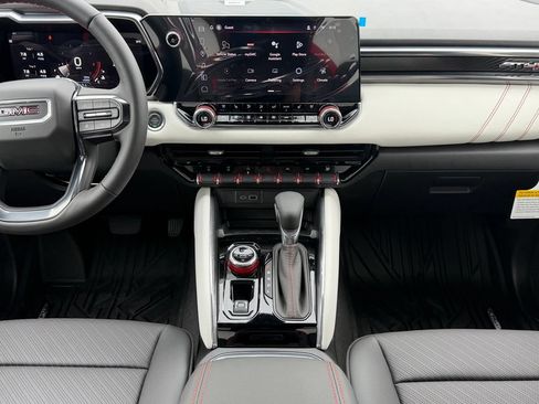 New 2026 GMC Canyon AT4X AWD/4WD image 15