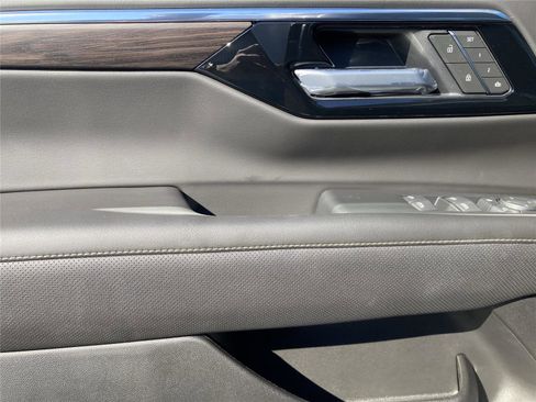 New 2025 Chevrolet Tahoe Premier image 27