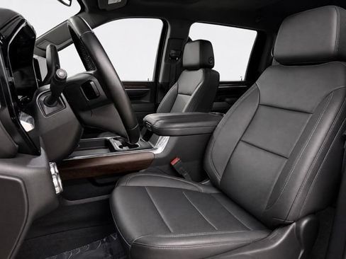 Used 2026 GMC Sierra 2500 SLT w/ SLT Convenience Package AWD/4WD image 12