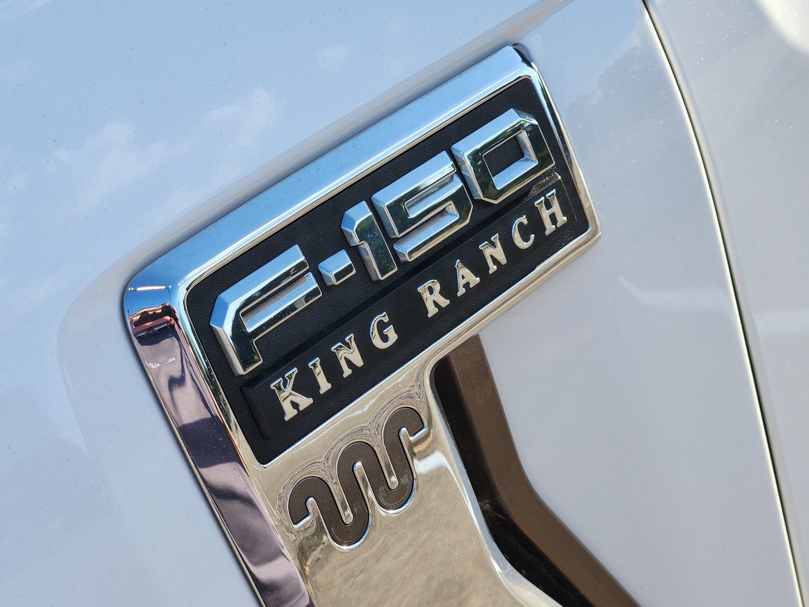 Used 2022 Ford F150 King Ranch w/ Equipment Group 601A High AWD/4WD image 18