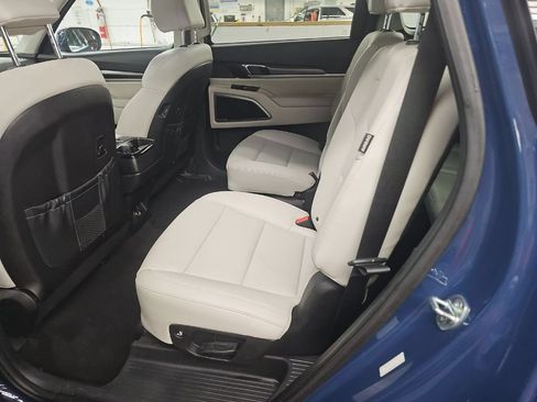 Used 2023 Kia Telluride S w/ S Sunroof Package AWD/4WD image 10