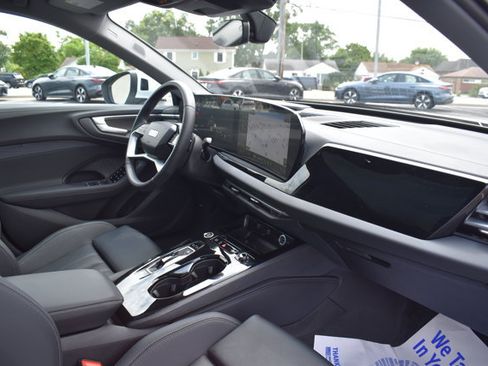 Used 2025 Audi A5 2.0T Premium Plus w/ Premium Plus AWD/4WD image 28