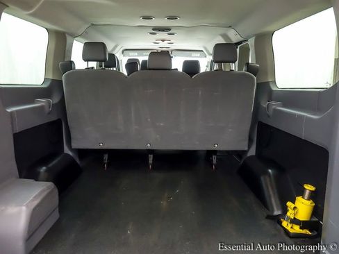 Used 2017 Ford Transit 150 XL image 21