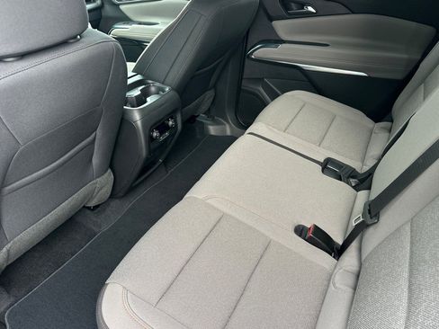 New 2026 Chevrolet Traverse LT w/ Midnight/Sport Edition image 12