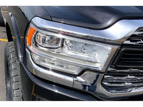 Used 2023 RAM 2500 Limited image 30