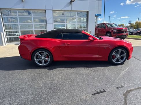 Used 2017 Chevrolet Camaro SS image 8