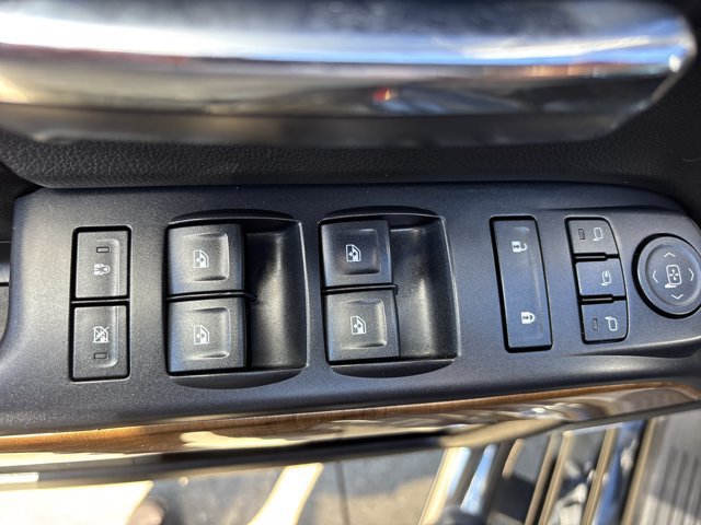 Used 2014 Chevrolet Silverado 1500 LTZ AWD/4WD image 21