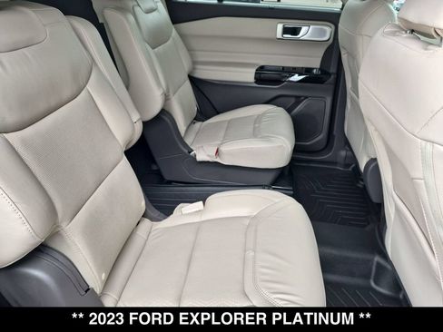Used 2023 Ford Explorer Platinum w/ Technology Package AWD/4WD image 26