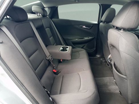 Used 2024 Chevrolet Malibu LT image 28