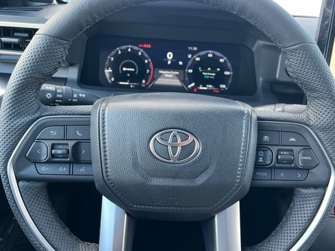 New 2026 Toyota Tacoma TRD Off-Road w/ TRD Off Road Premium Package image 19