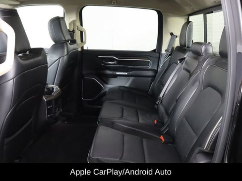 Used 2019 RAM 1500 Laramie AWD/4WD image 16