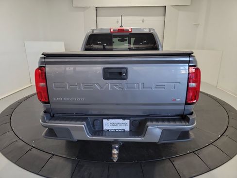 Used 2021 Chevrolet Colorado LT w/ LT Convenience Package image 8