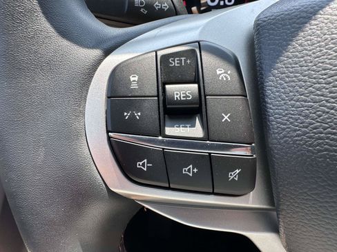 Used 2026 Ford Explorer Active w/ Active Comfort Package AWD/4WD image 19
