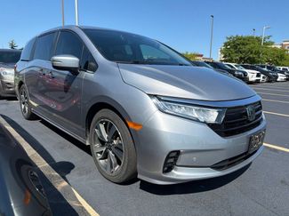 Used 2023 Honda Odyssey Touring video 1
