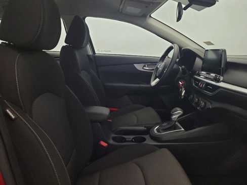 Used 2023 Kia Forte LXS w/ LXS Technology Package FWD image 21
