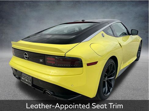 Used 2024 Nissan Z Performance w/ Floor Mat Package image 8
