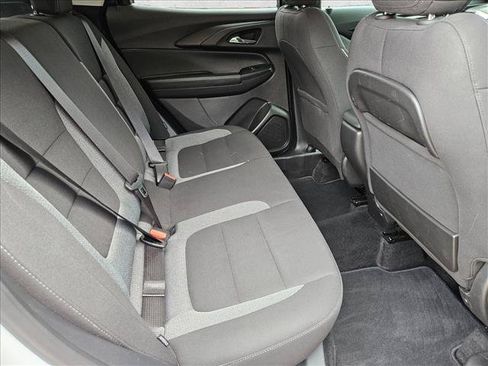 Used 2025 Chevrolet TrailBlazer LT AWD/4WD image 18