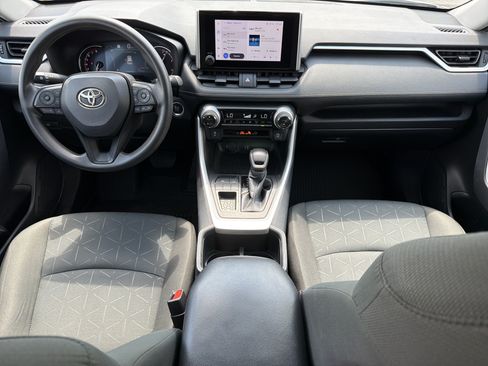 Certified 2024 Toyota RAV4 XLE FWD image 4