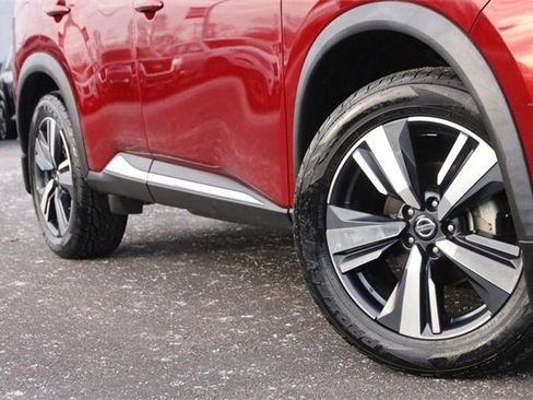 Certified 2021 Nissan Rogue SL w/ Premium Package image 3