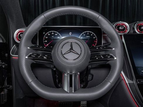 New 2025 Mercedes-Benz GLC 300 4MATIC image 21