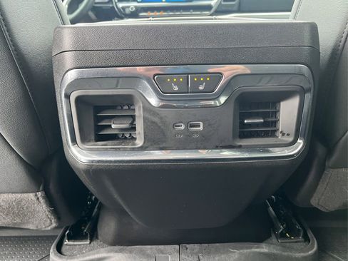 Used 2024 Chevrolet Silverado 1500 LTZ w/ LTZ Premium Package image 21