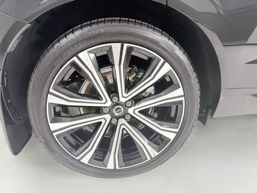 Used 2023 Volvo XC60 B5 Ultimate AWD/4WD image 36