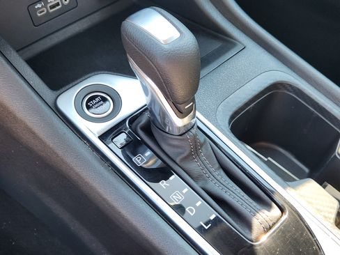 Used 2023 Nissan Sentra SV w/ All-Weather Package FWD image 12
