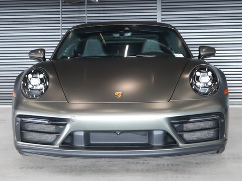 Certified 2024 Porsche 911 Carrera GTS image 8