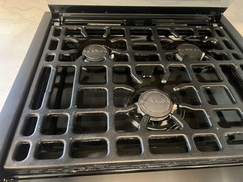 Used 2022 Ford E-450 and Econoline 450 Super Duty w/ Motorhome Prep Package image 61