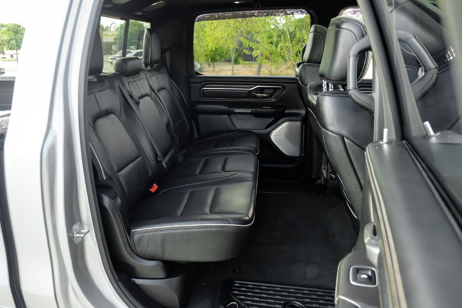 Used 2020 RAM 1500 Limited AWD/4WD image 38