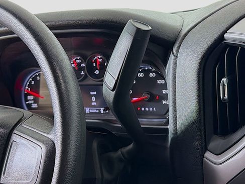 Used 2022 Chevrolet Silverado 1500 Custom image 30