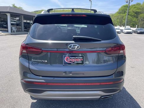 Used 2023 Hyundai Santa Fe SEL FWD image 3