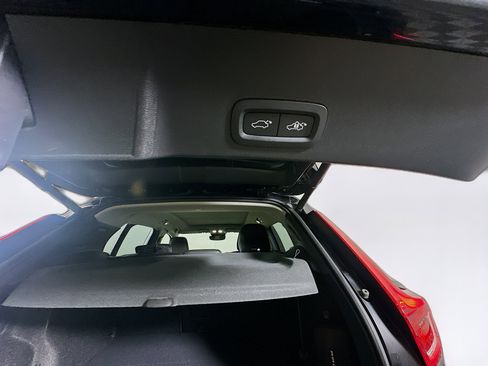 Used 2023 Volvo XC40 B5 Plus w/ Driver Assist Package image 30