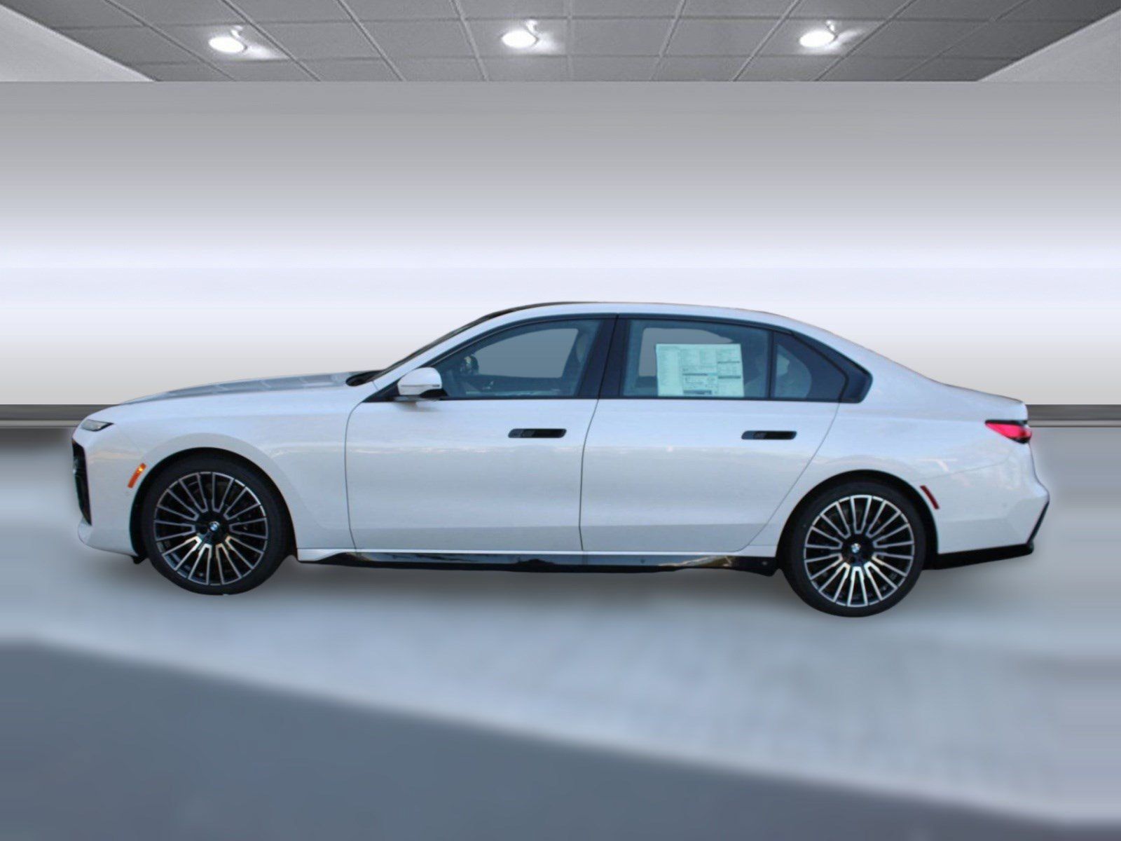 Used 2026 BMW i7 eDrive50 RWD image 2