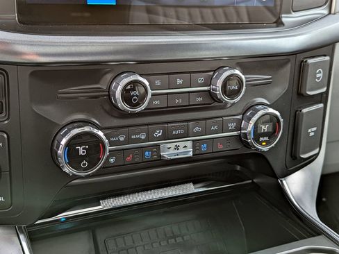 Used 2021 Ford F150 Limited image 44