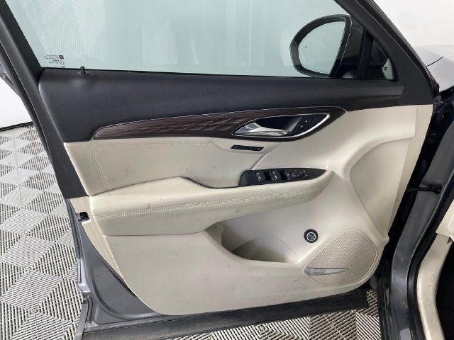 Used 2021 Buick Envision Avenir w/ Technology Package II AWD/4WD image 15
