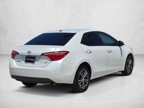 Used 2017 Toyota Corolla LE w/ LE Premium Package FWD image 5