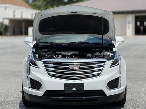 Used 2019 Cadillac XT5 Premium Luxury AWD/4WD image 41