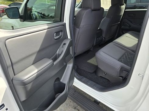 New 2026 Nissan Frontier SV image 13