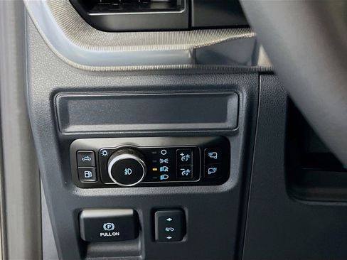 New 2025 Ford F150 Lariat w/ Equipment Group 502A High image 19