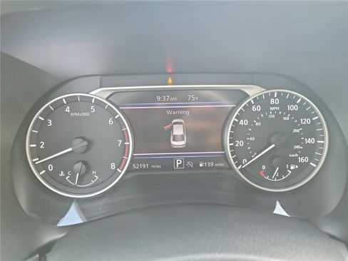 Used 2024 Nissan Sentra SV FWD image 24